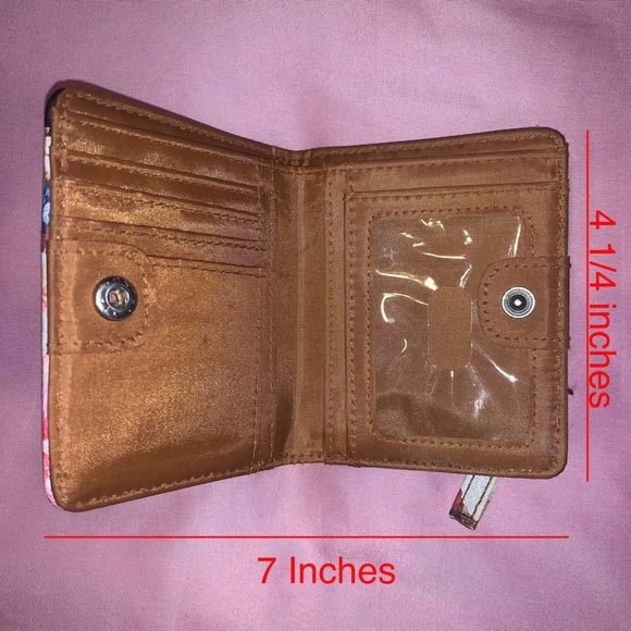 Floral Wallet - Picture 2 of 5